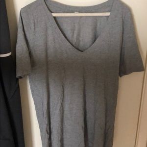 Lululemon v neck heathered gray